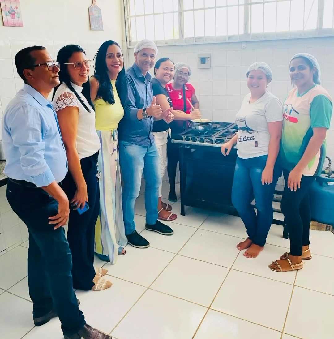 Camacã: Secretaria de Assistência Social realiza Feira Natalina

